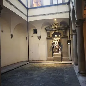  Appartamento Boheme Caratteristico A Pochi Passi Dal Duomo